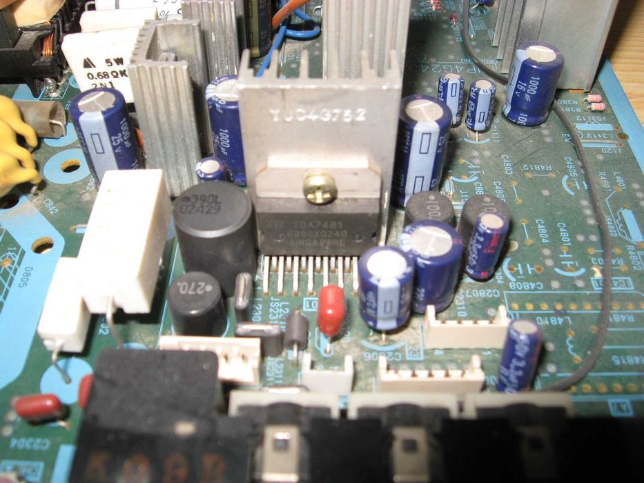 Плата от телевизора Philips (560мкф х400в, TDA7481, TDA2616 и т.д)