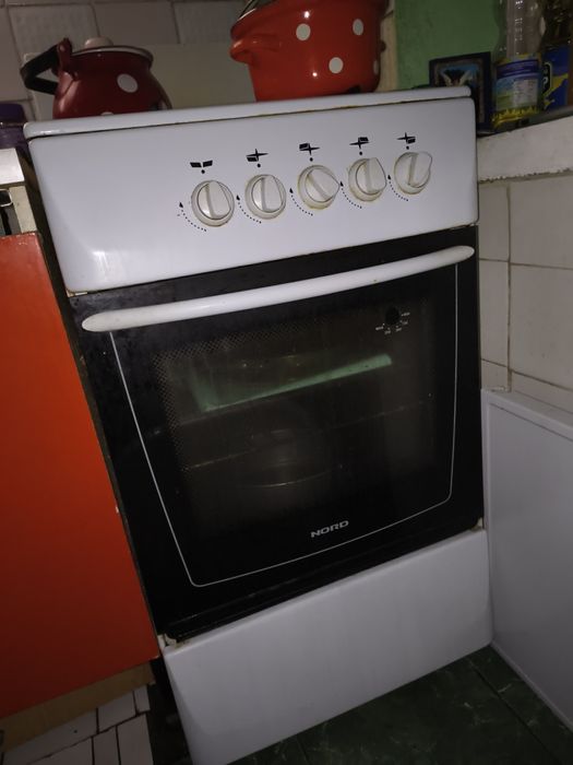 Газова плита, робоча.