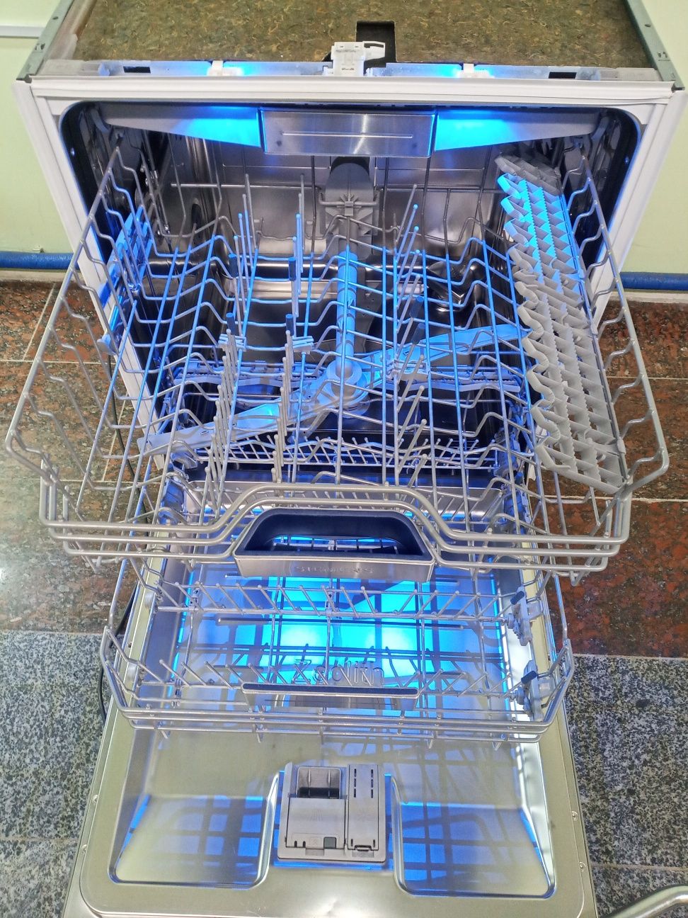 Посудомоечная машина Siemens IQ700 60см 3 корзины INVERTER из Германии
