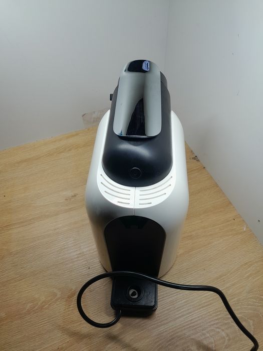 Ekspres kapsułkowy delta q milkqool USZKODZONY 1200W