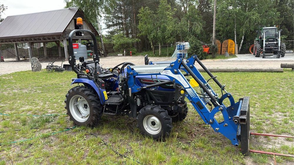 Farmtrac 26 + ladowacz, tylko 1000 mth, nie case, john deere, fendt