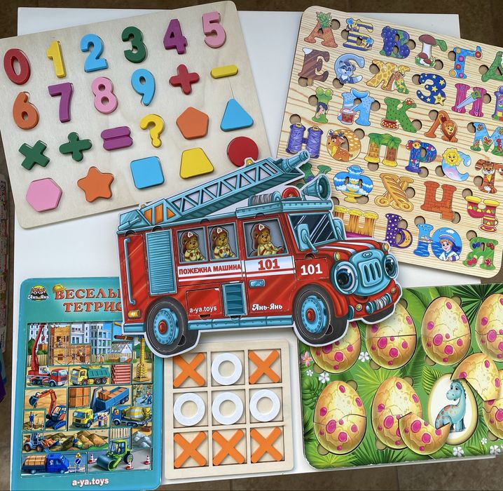 Деревʼяні Розвиваючі ігри та пазли для дітей