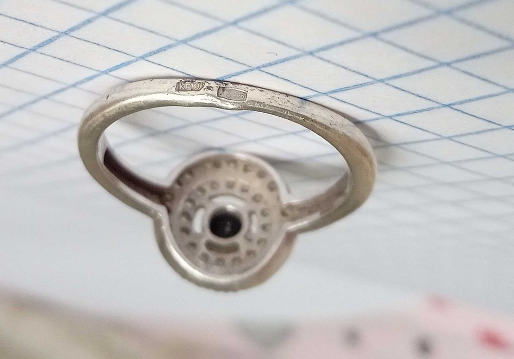 Колечко кільце з камнями, Срібло 925, Розмір 17,4