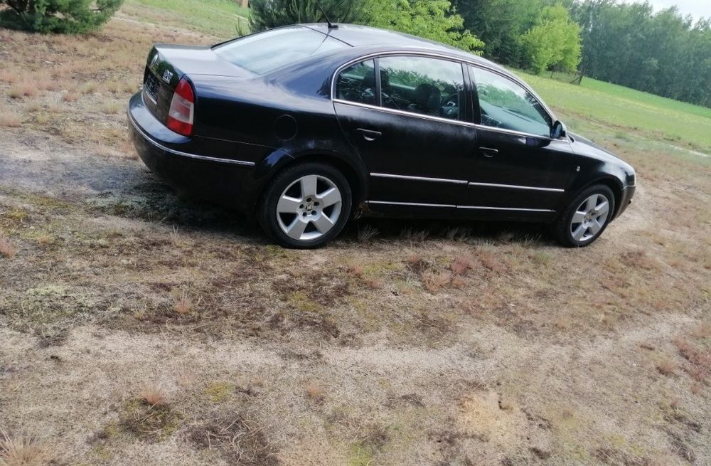 Skoda Superb 1 cała na części 9910