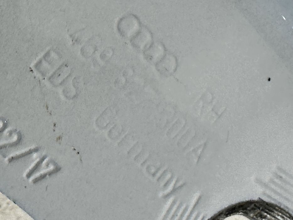 Audi A6 C7 siłownik elektryczny klapy bagażnika tył prawy lewy