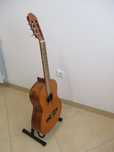 Guitarra clássica eletrificada