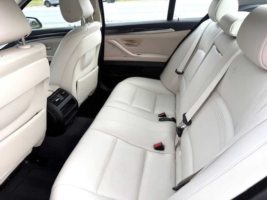 BMW 5 Series 535i      2016