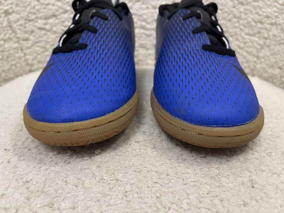 Футзалки копи бампи сороконожки Nike Bravatax 38р