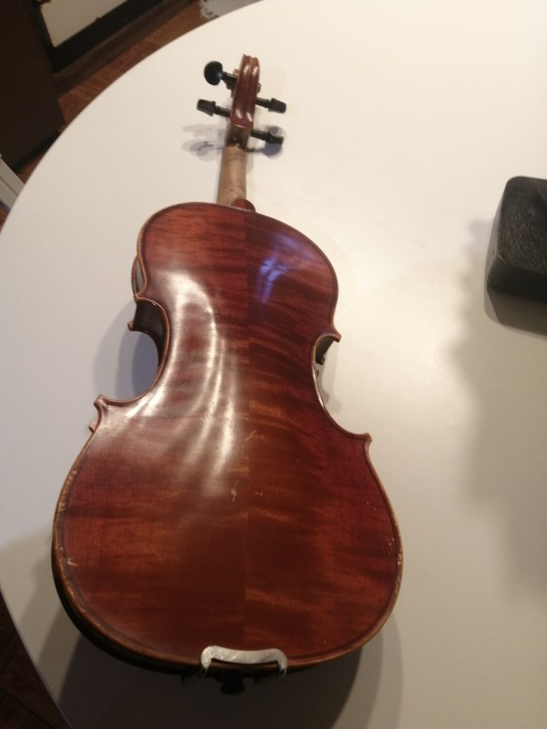 Violino estojo e tripé 4/4