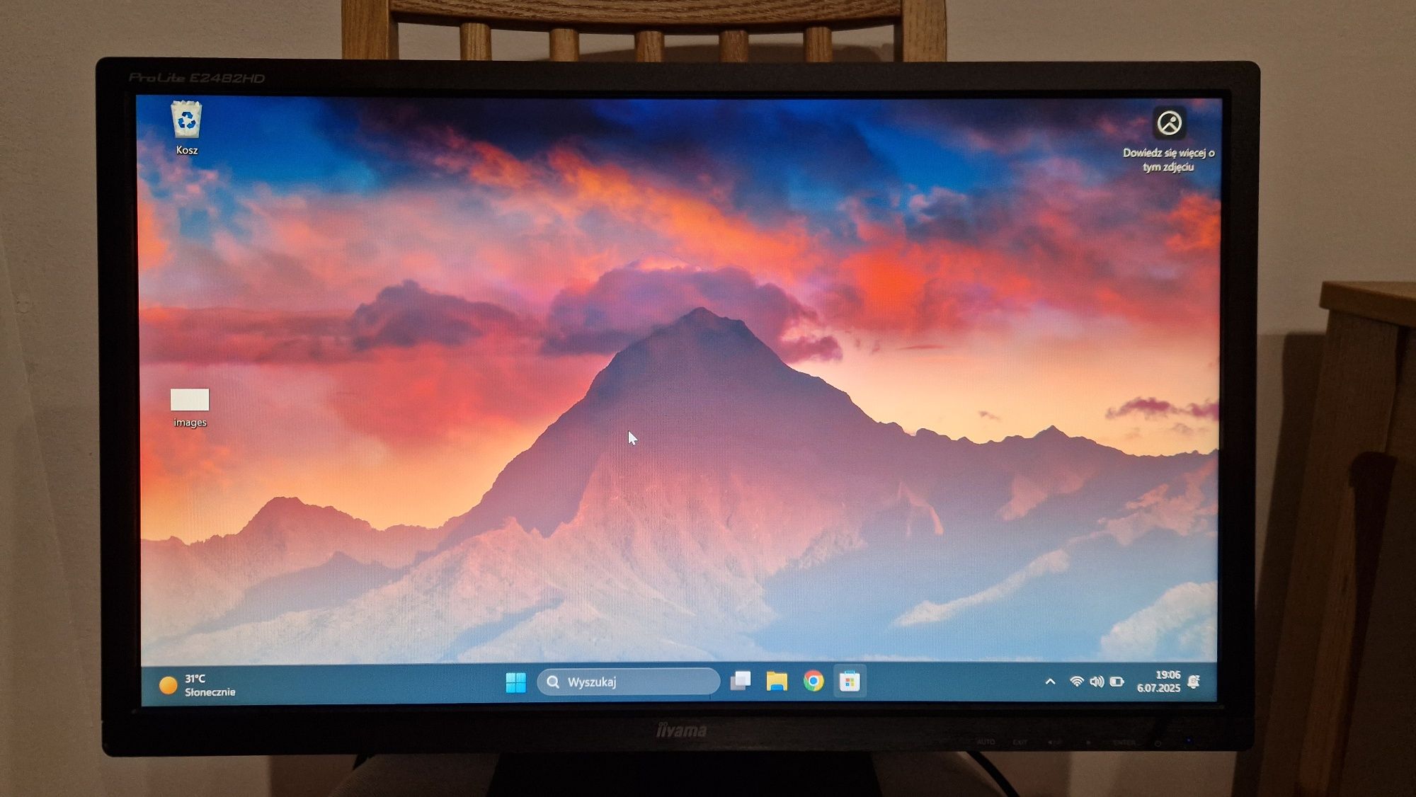 Monitor iiyama E2482HD