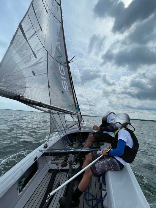 Jacht żaglowy KIELZUGVOGEL idealny do nauki i pierwszych regat dł 5,8m