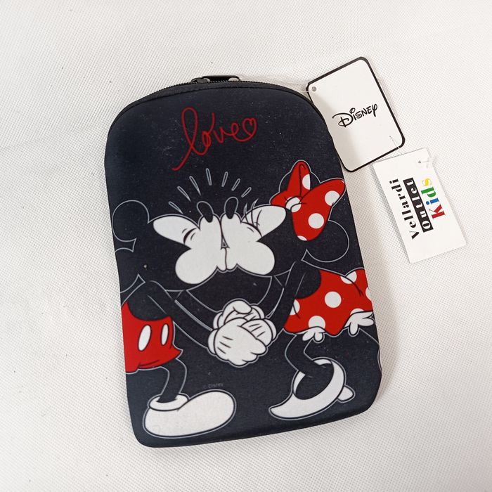 Disney Marvel Etui Pokrowiec Czarny Mickey Minnie Love Nowy 18x23 cm