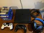 PS4 Slim com 2 comandos, 9 jogos e fone – Pronto para jogar!