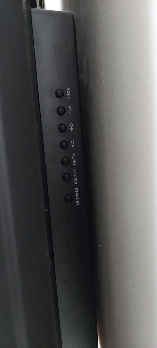 Telewizor TV SHARP Aquos uszkodzona matryca 65' cali