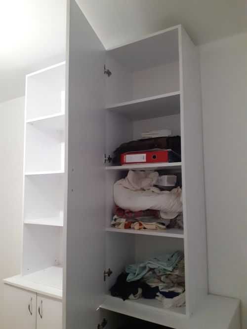 2 szafy,  półki, białe