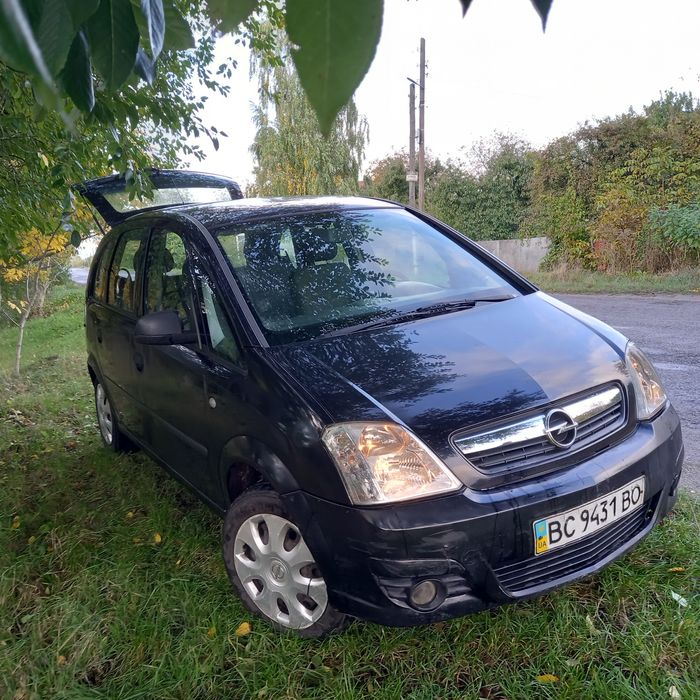 Opel Meriva легковий універсал-В