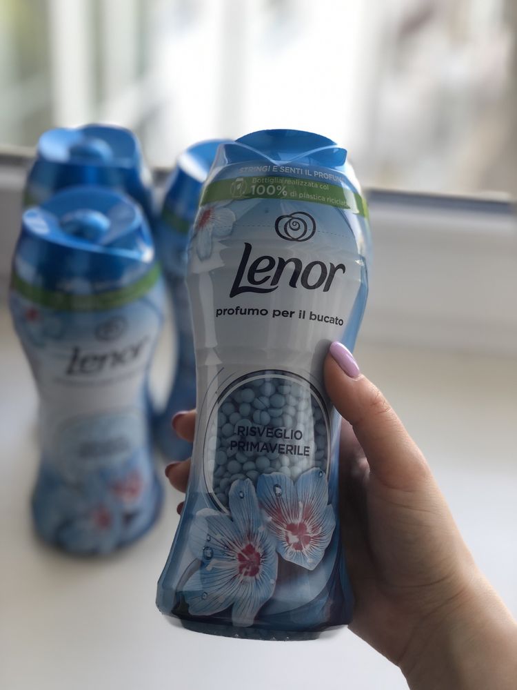 Кондиціонер ополіскувач для білизни в гранулах Lenor