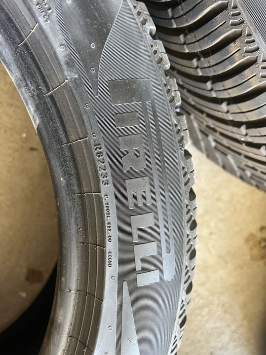 Opony Pirelli all season