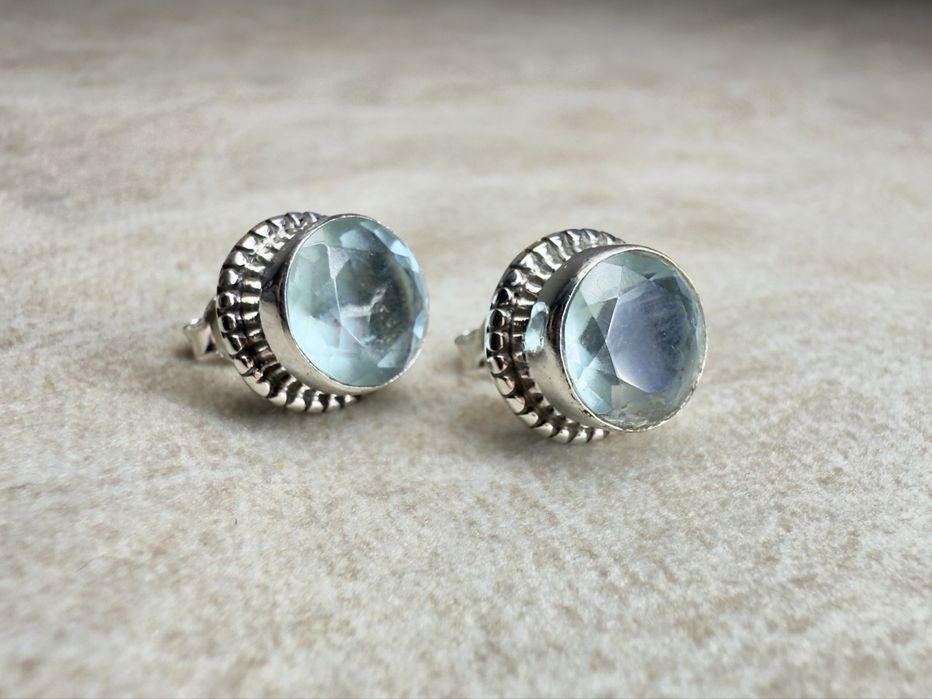 Сріьні пусети 925-ї проби з топазами