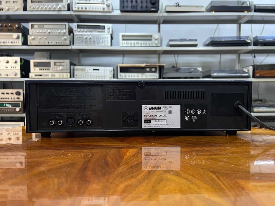 Magnetofon kasetowy Yamaha K-520 Audio Room