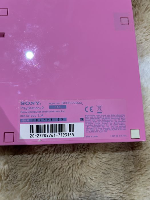 PlayStation 2 Vintage Cor de Rosa com comandos e cabos
