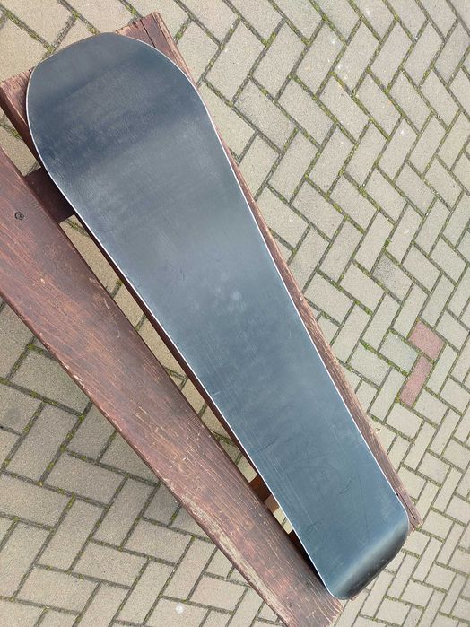 Deska snowboardowa 126 Nitro Ripper Youth 2022 twin flat Snowboard 126