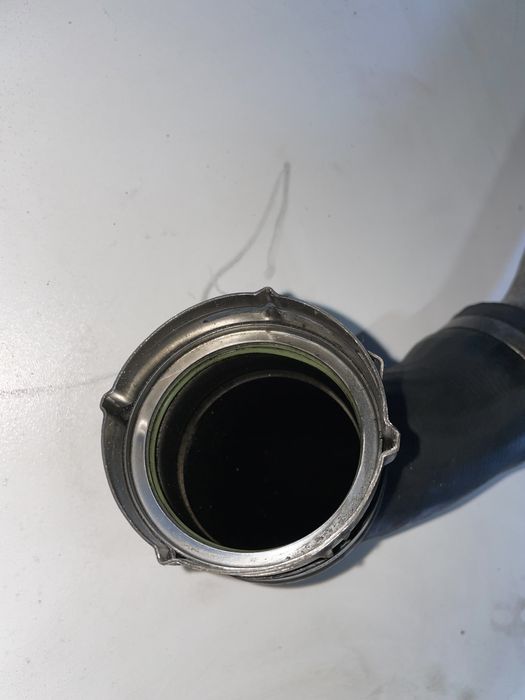 Патрубок интеркулера BMW X5 E53 на интеркулер левый 3.0d m57n бмв х5