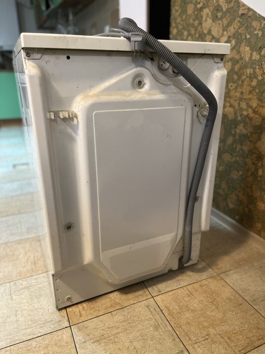 Пральна машина  Electrolux.