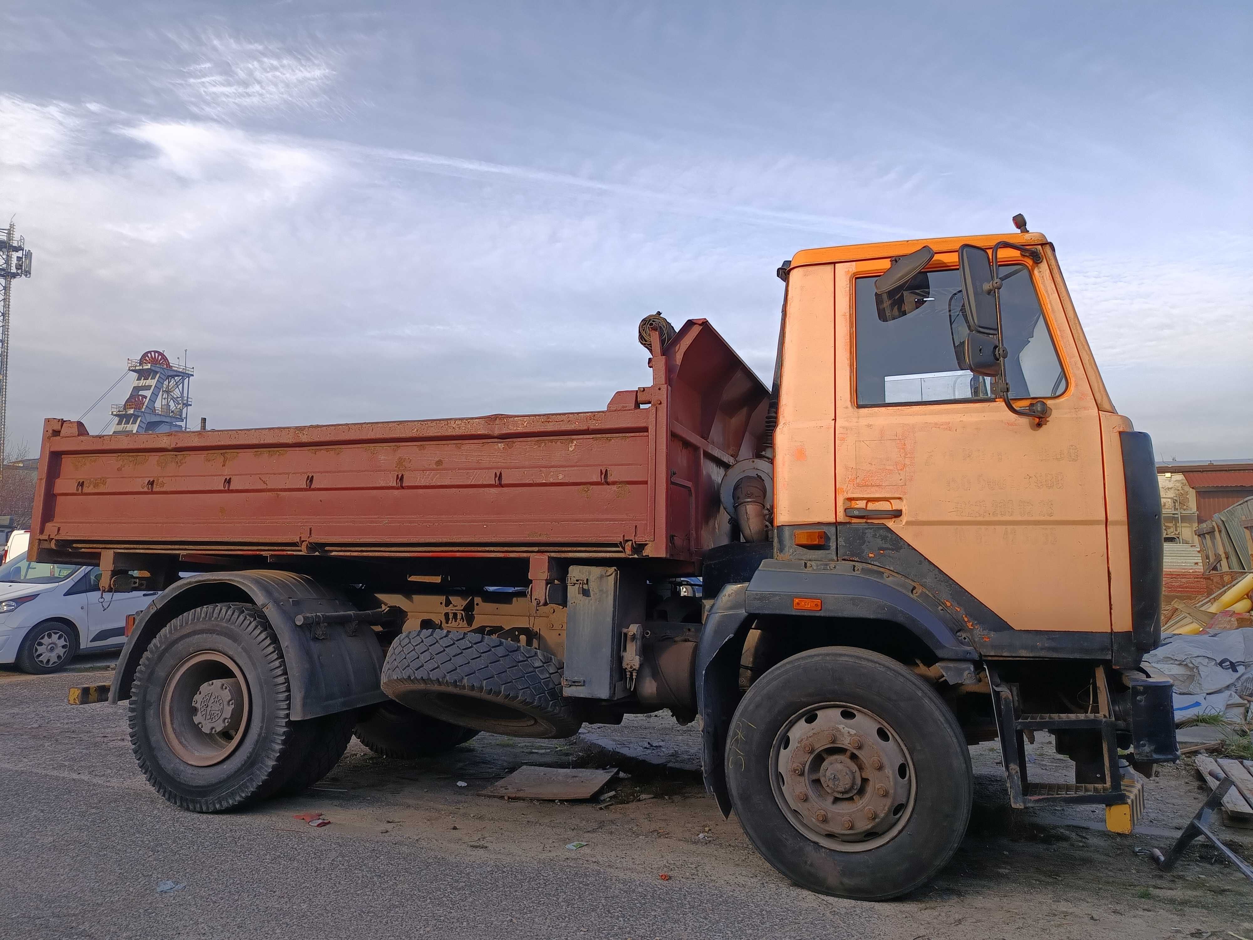 Auto ciężarowe Maz 555132,  2007r. Ładowność 9t