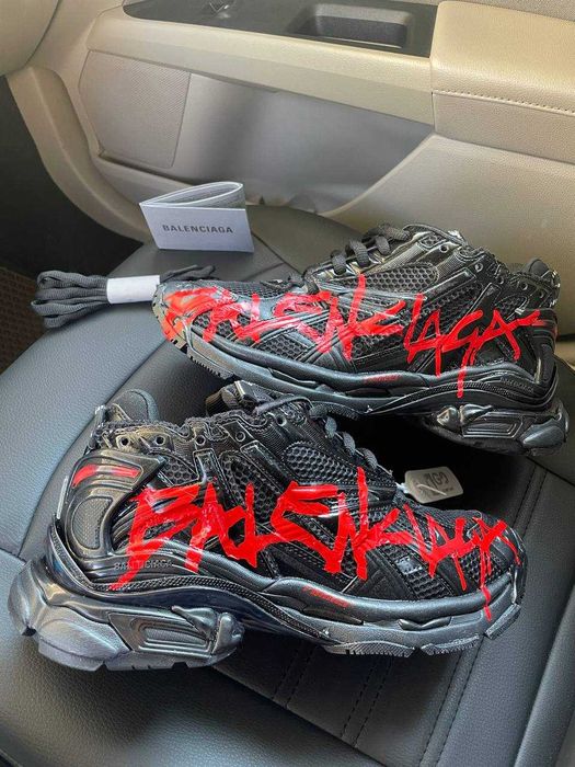 Мужские кроссовки Balenciaga Runner Graffiti "Black/Red" 41-46