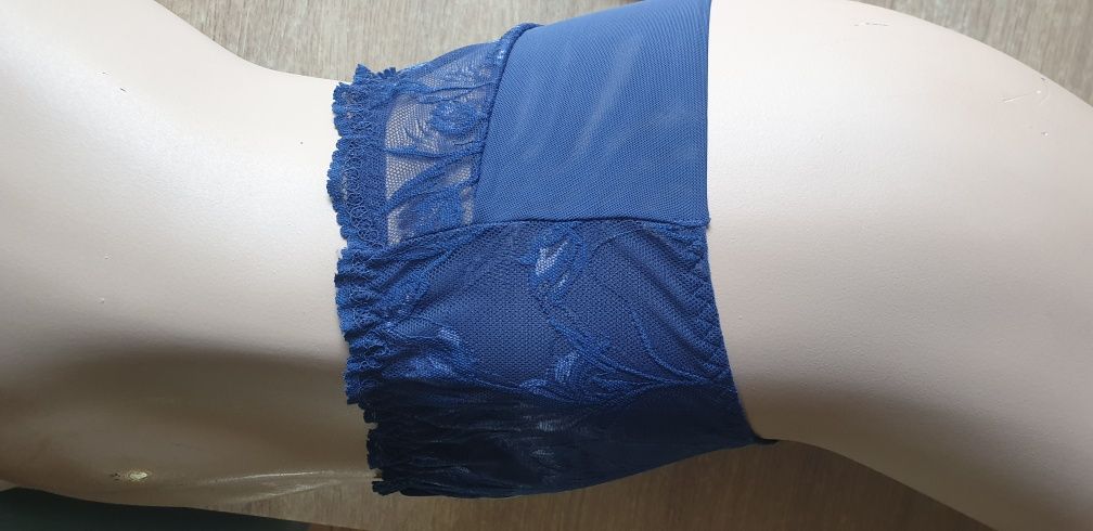 3×Damskie majtki stringi xl
