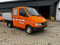 Mercedes-Benz 208  Mercedes 208 z paką