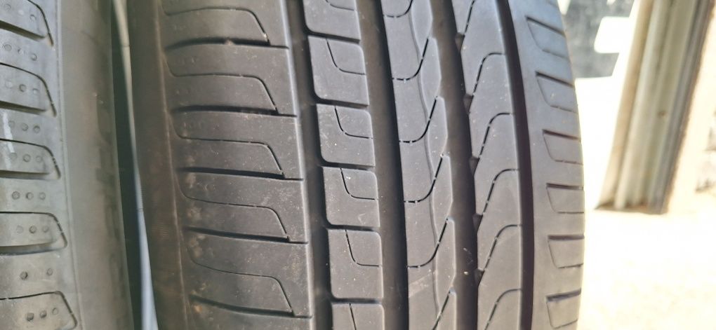 225/55R17 PIRELLI 4шт шини літні 2022рік