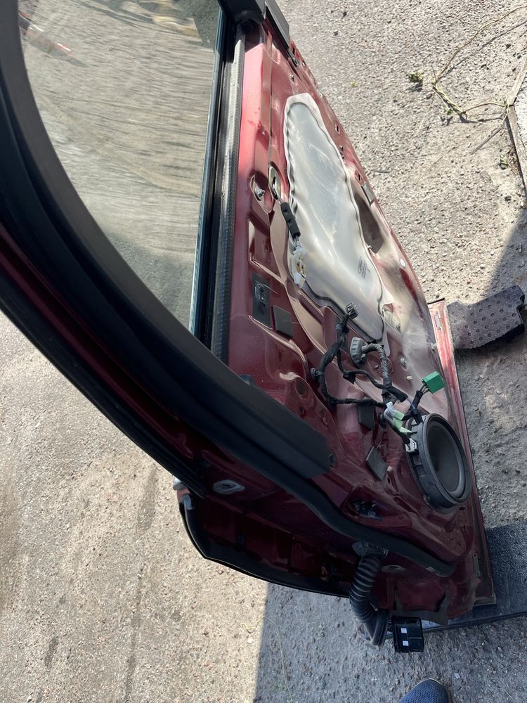 Двері ford edge 15-22рік фарба rr задні праві