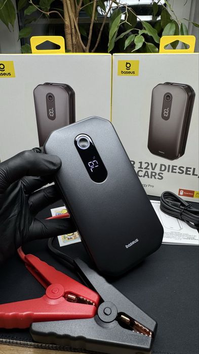 Мощное пусковое устройство Базеус 12000 mAh Jump Starter Baseus павер