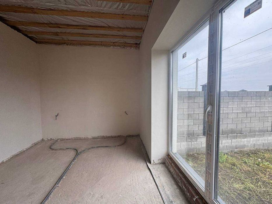 Продаж котеджу в районі Райського саду