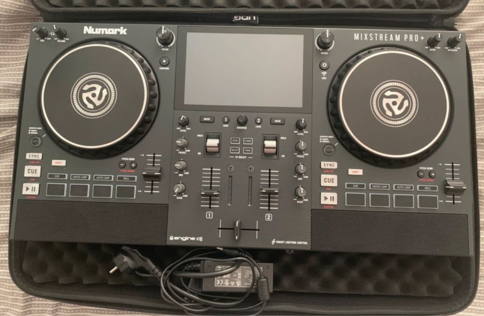 Numark Mixstream Pro+