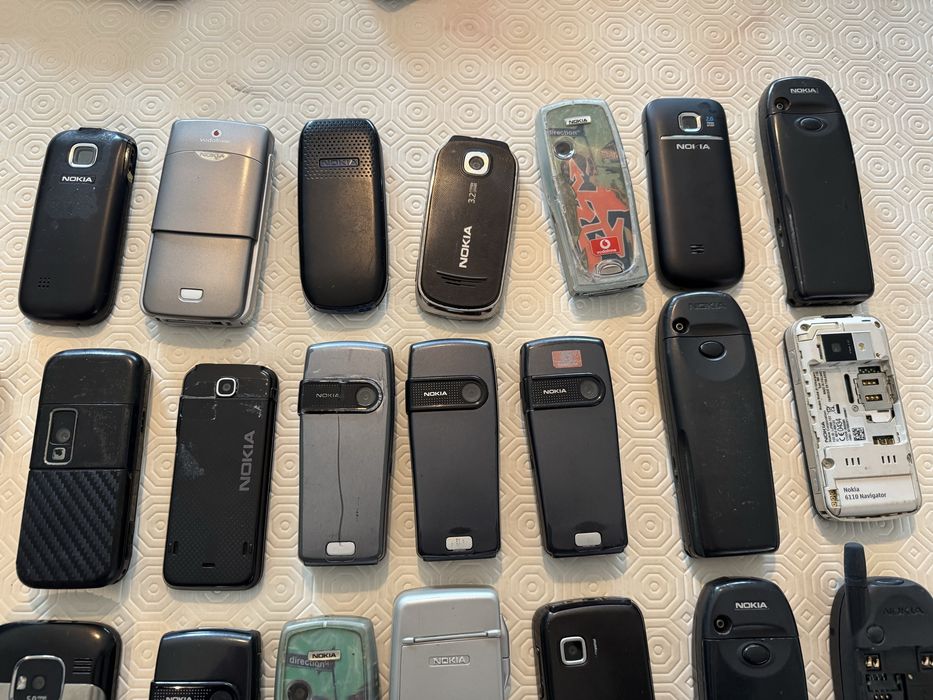 23 Nokias p/ colecionadores