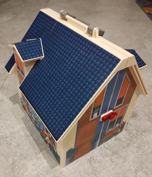 Domek dla lalek PLAYMOBIL