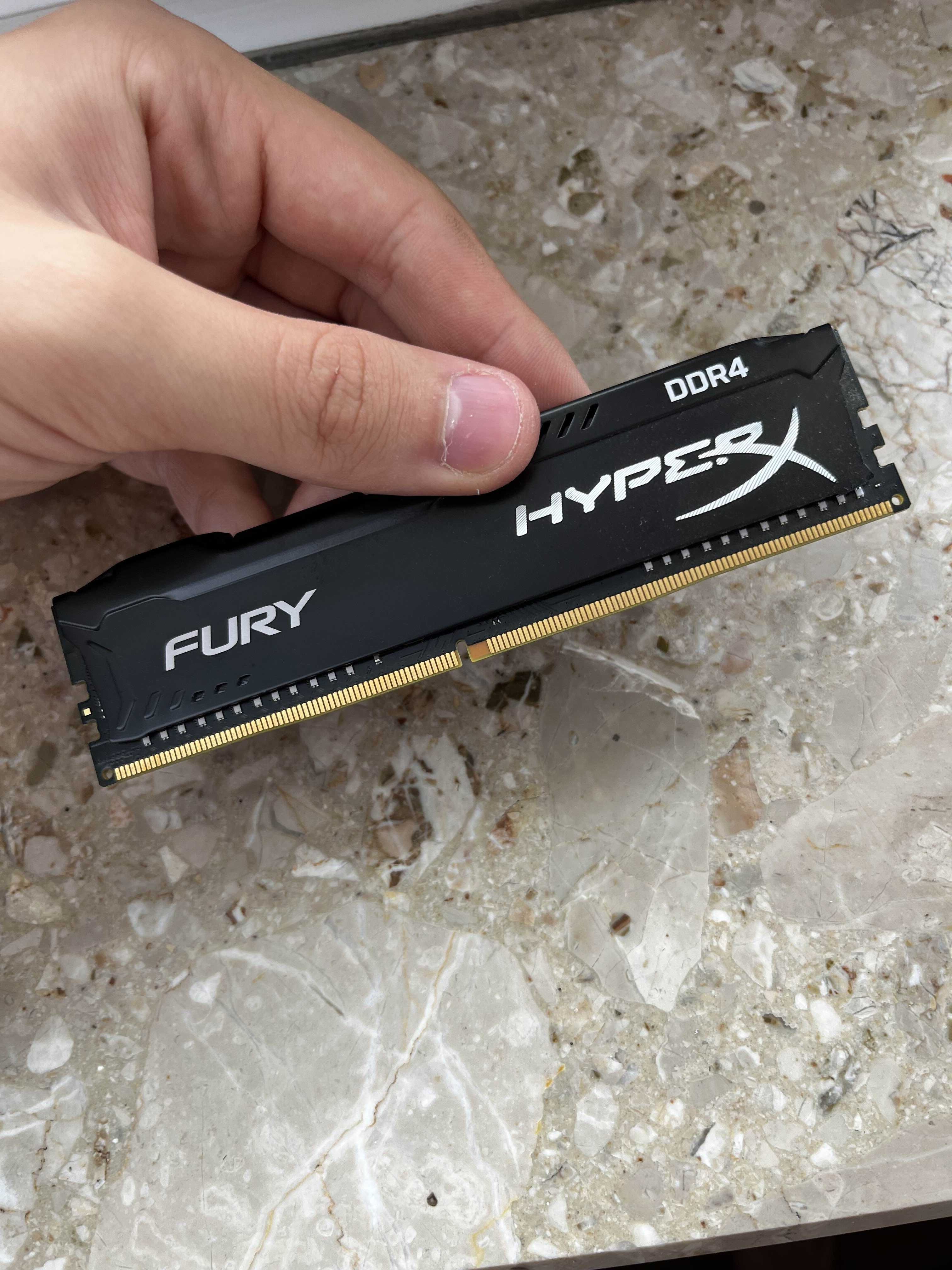 Pamięć RAM Hyper X FURY 2 x 8GB 2400MHz CL15 DIMM DDR4