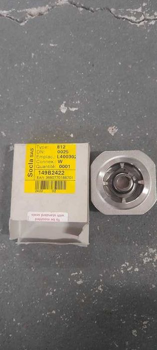 Zawór zwrotny międzykołnierzowy typ 812 DN25 nr kat.149B2422