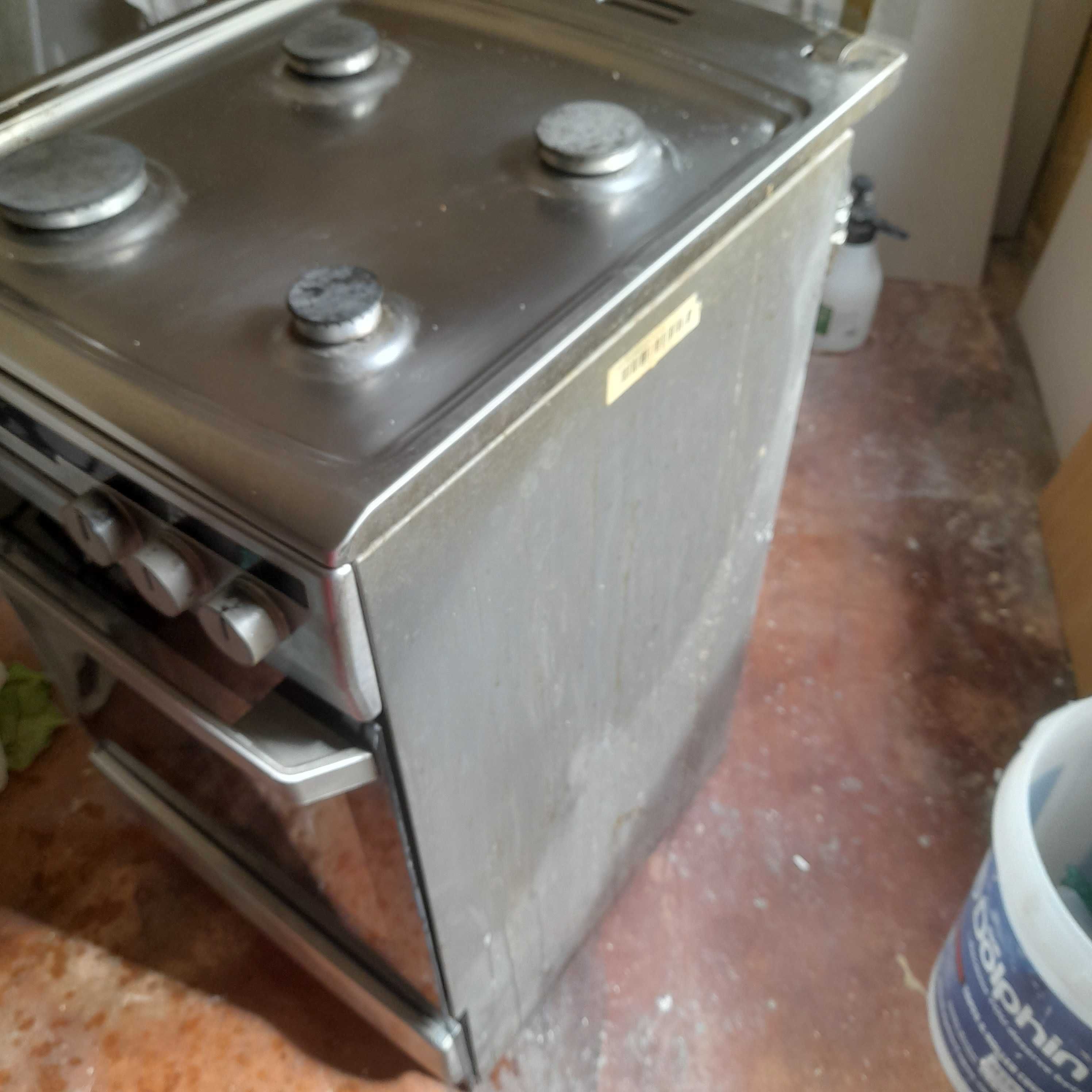 Sprzedam kuchenke gazową