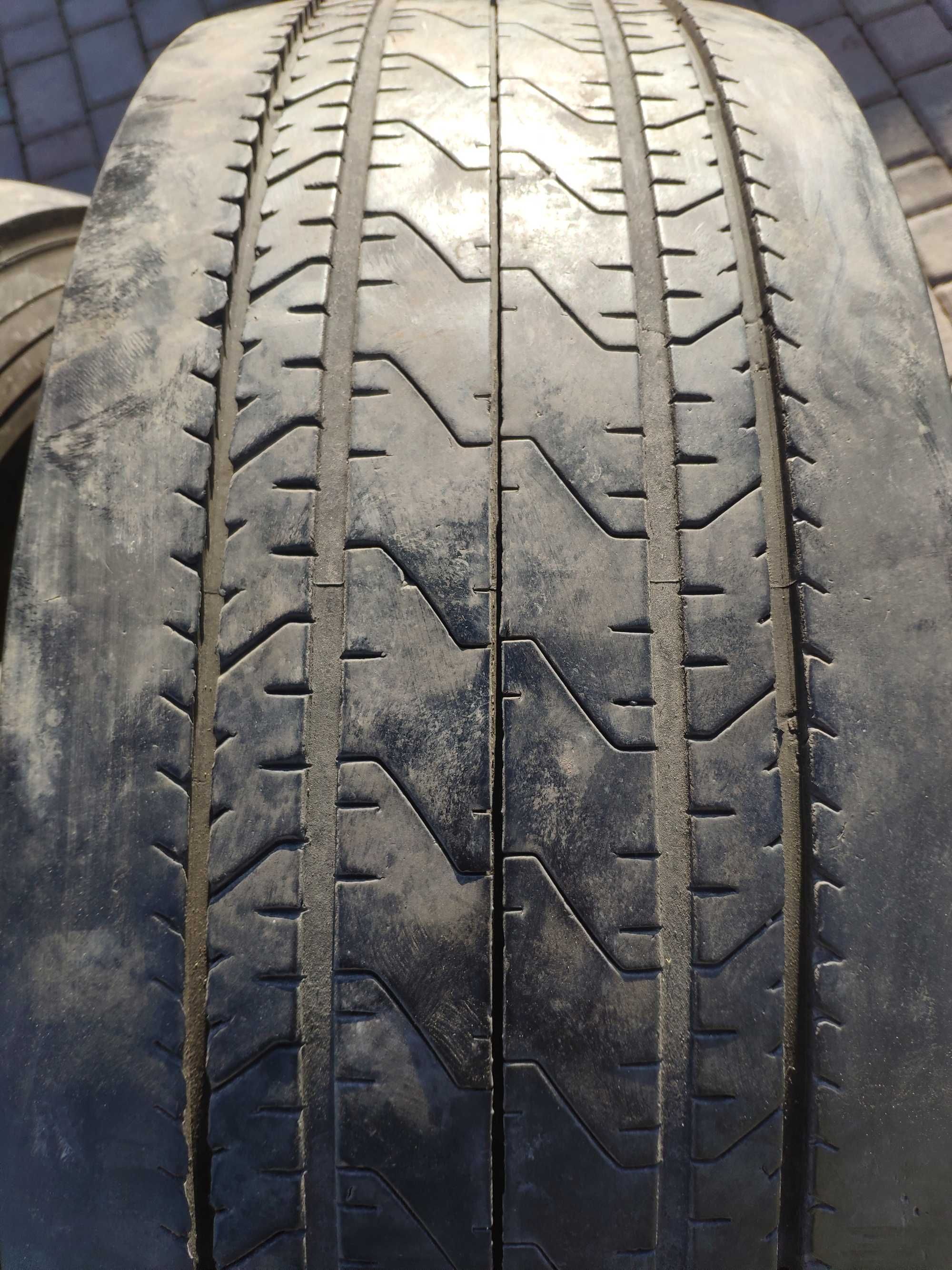Opona Opony 315/70R22,5 " GOODYEAR FUELMAX S HL M+S przednia przód