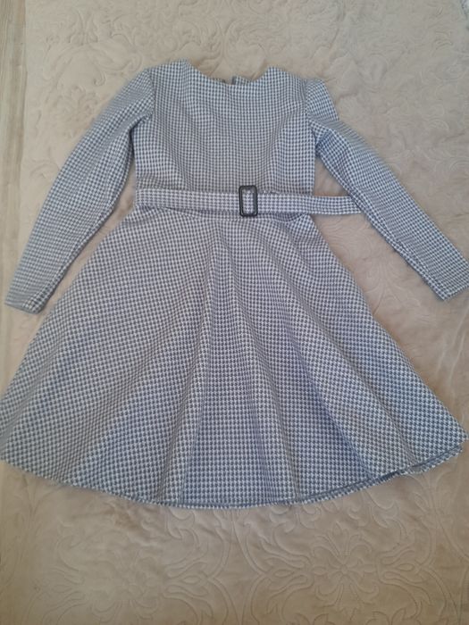 Тепле плаття для дівчинки