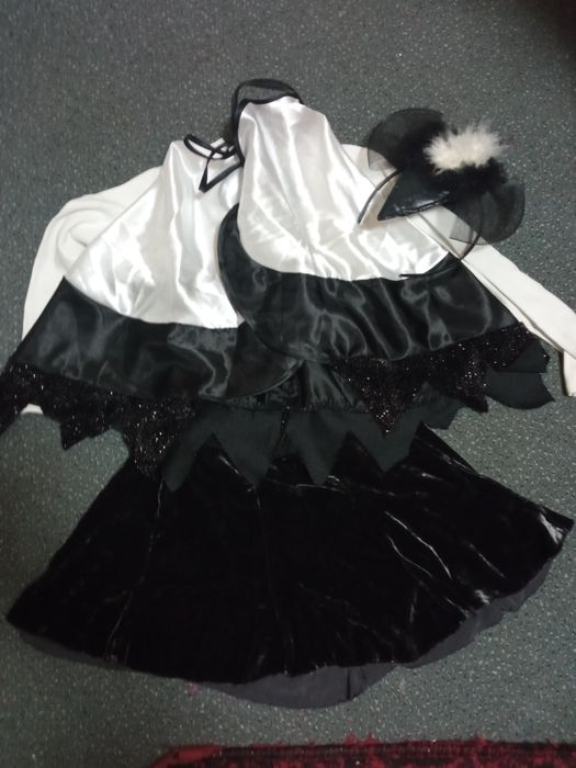 Прокат новорічні костюми ,лисичка,сорока,цукерка,фея,леопард,зайчик,пр