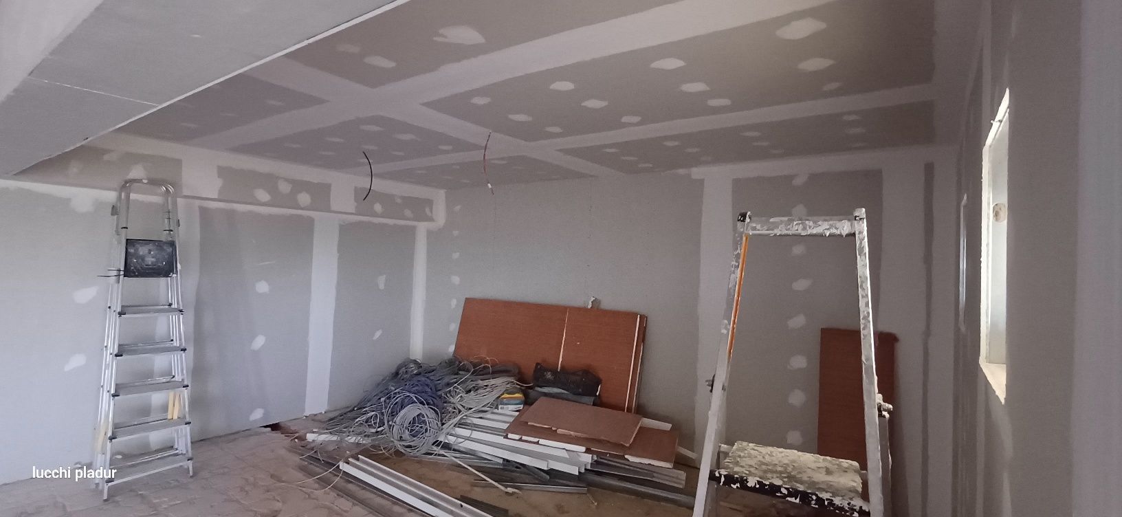 Remodelação pladur, pinturas e chão  flutuante