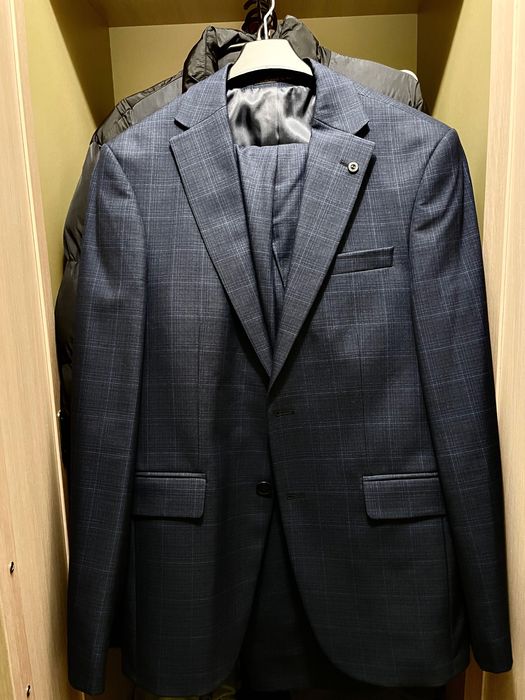 Чоловічий Костюм