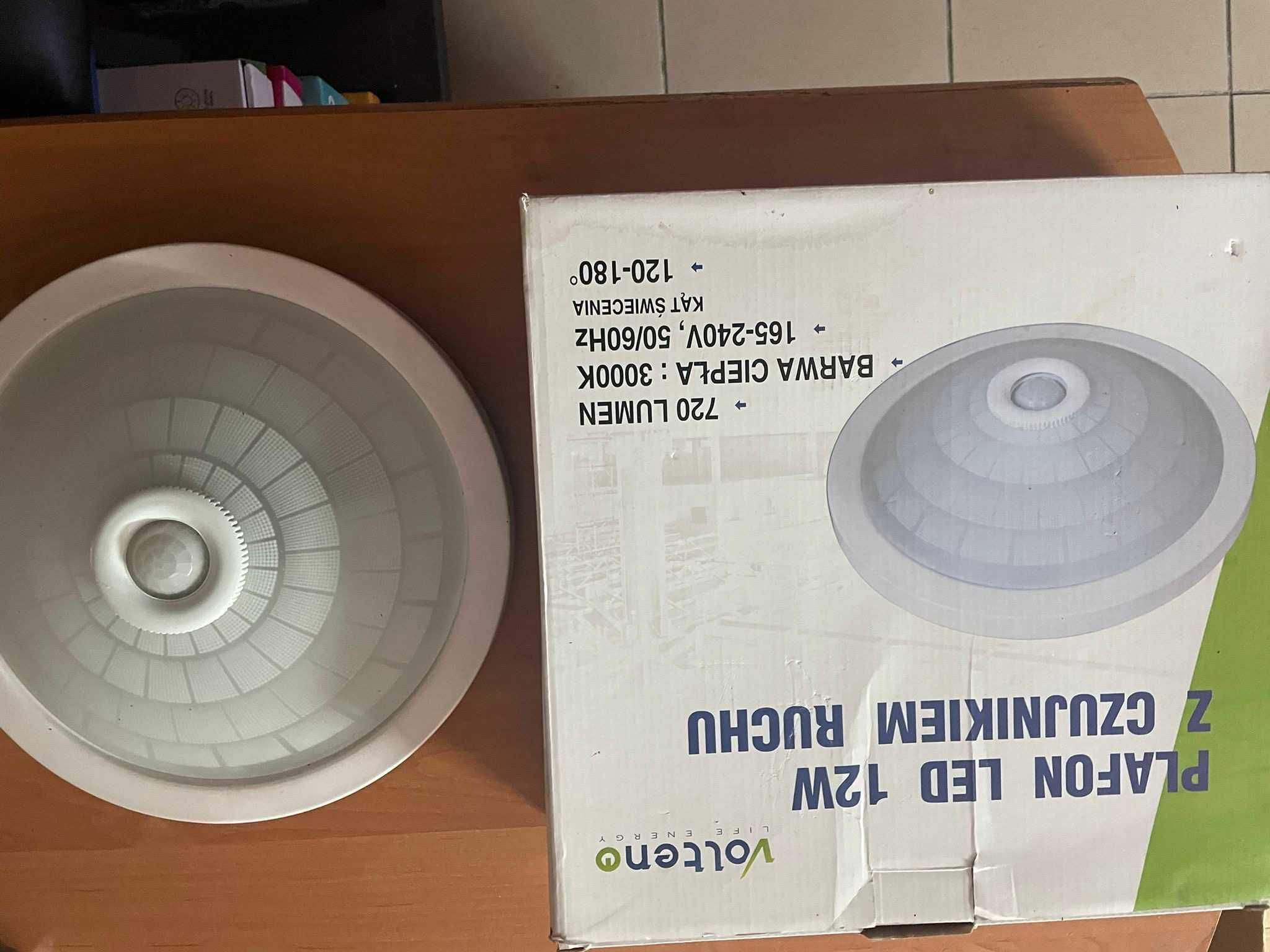 Lampa LED z czujnikiem ruchu nowa