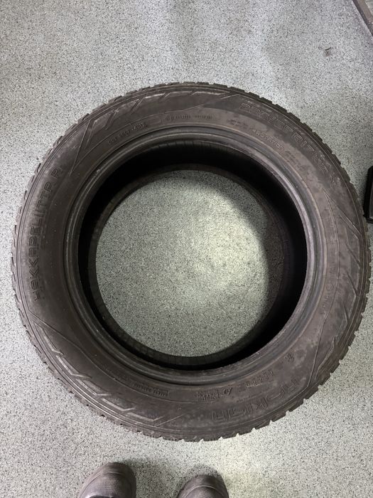 зимову шину Nokian Hakkapeliitta R2 225/55 R17 101R XL.