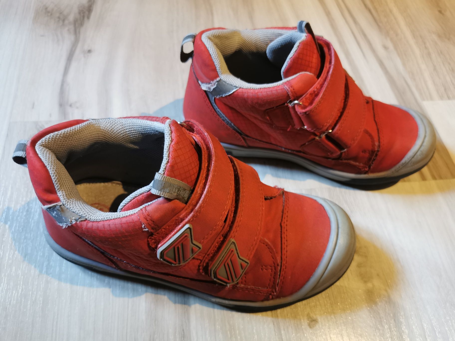 Buty jesienne  rozmiar 30, 19.5cm Smyk Cool Club czerwone